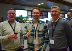 Dennis van Tricht (AGF Direct) te midden van collega's Marco Koeleman en Brian Meier (Jager Holland)